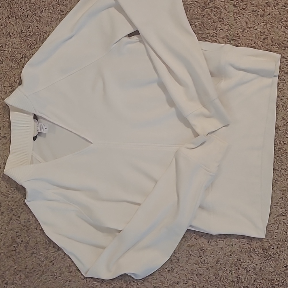 Athleta Eastbound Sweatshirt ivory size small petite